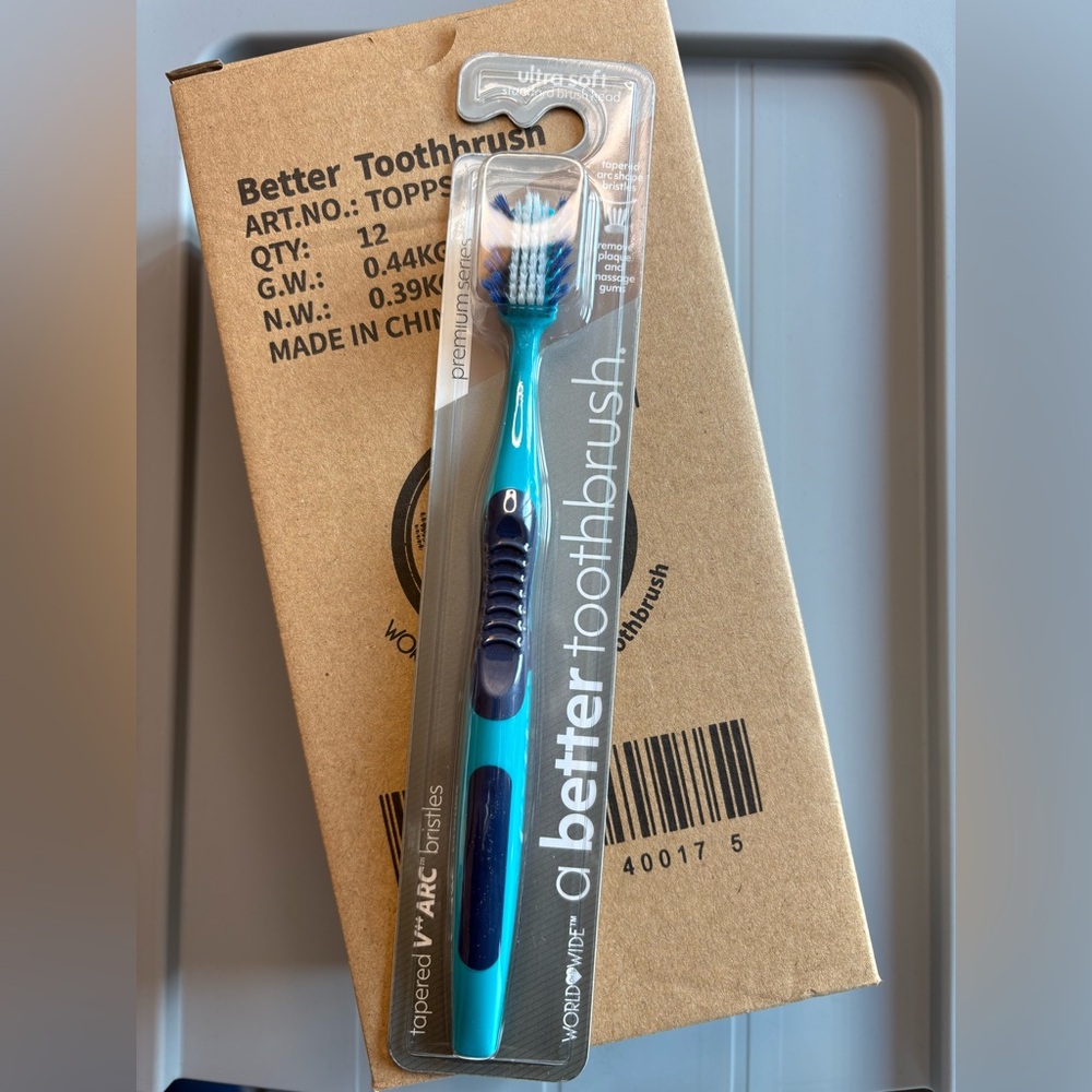Premium Toothbrush with V-Arc Bristles - box of 12!